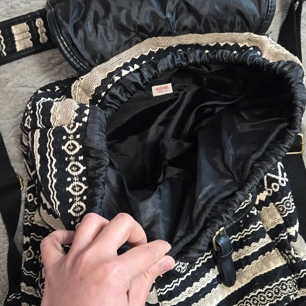 Mossimo Co. aztec print large drawstring backpack - Picture 8 of 9
